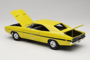 Dodge Charger R/T Sárga Dirty Mary Crazy Larry Auto World 1:18 AWSS101/06 Fém – 5. kép a 8-ből