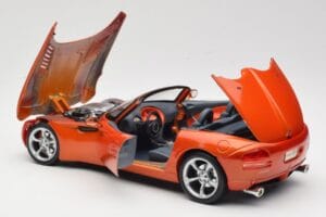 Dodge Concept Vehicle Narancssárga Maisto 1:18 50323 Fém – 5. kép a 8-ből