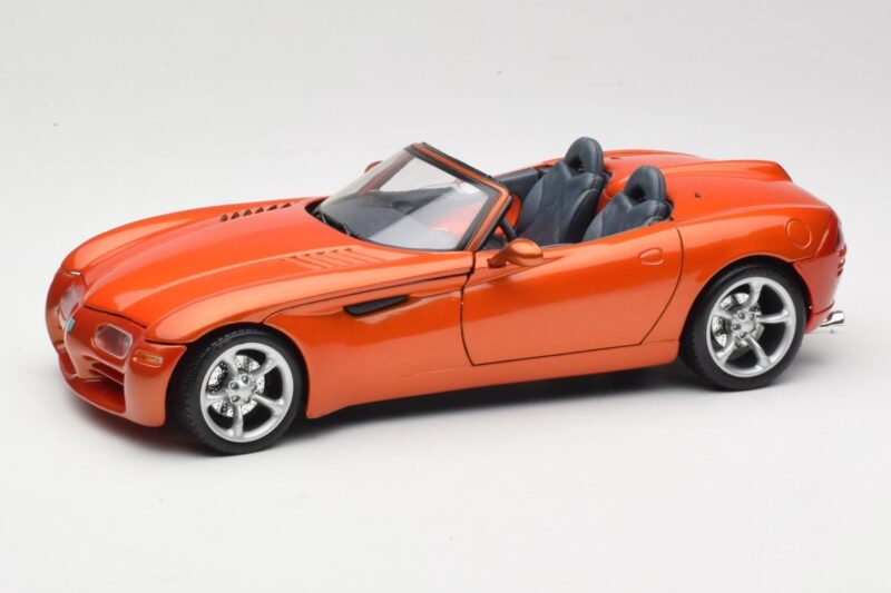 Dodge Concept Vehicle Narancssárga Maisto 1:18 50323 Fém