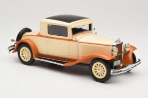 Dodge Eight DG Coupe Bézs BoS Models 1:18 BOS289 Gyanta – 4. kép a 6-ből