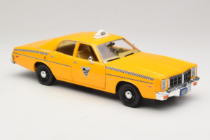 Dodge Monaco Taxi Rocky III GreenLight 1:18 19111 Fém – 6. kép a 8-ből