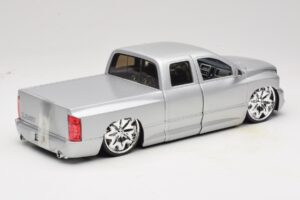 Dodge Ram Tuned Ezüst Jada 1:18 63162-SM Fém – 3. kép a 8-ből