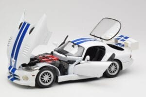 Dodge Viper GTS-R GT2 Fehér 1997 Maisto 1:18 50316 Fém – 2. kép a 8-ből