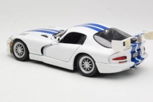 Dodge Viper GTS-R GT2 Fehér 1997 Maisto 1:18 50316 Fém – 7. kép a 8-ből
