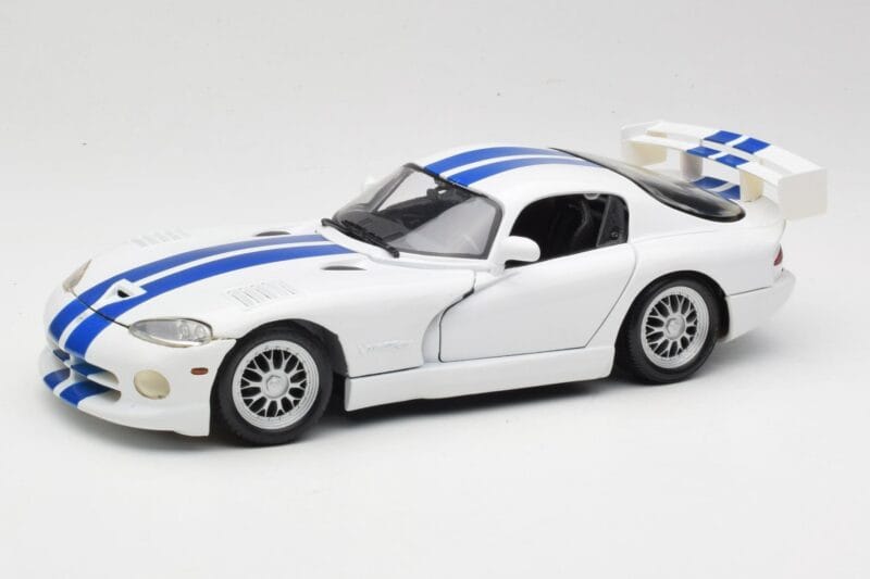 Dodge Viper GTS-R GT2 Fehér 1997 Maisto 1:18 50316 Fém
