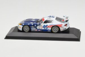 Dodge Viper GTS-R #45 Hezemans / Bunting / Zonca / Gregg Rolex 24 at Daytona 2002 Minichamps 1:43 400021445 Fém