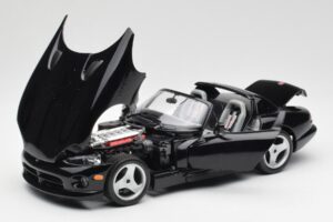 Dodge Viper RT/10 Fekete Bburago 1:18 3065 Fém – 2. kép a 8-ből