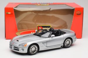 Dodge Viper SRT-10 Bright Ezüst Bburago 1:18 34908 Fém – 8. kép a 8-ből