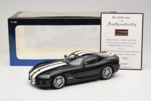 Dodge Viper SRT-10 Coupe Fekete AUTOart 1:18 71712 Fém – 8. kép a 8-ből