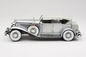 Duesenberg SJ Ezüst GreenLight 1:18 13525 Fém – 4. kép a 8-ből