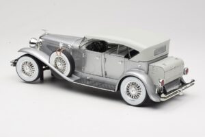 Duesenberg SJ Ezüst GreenLight 1:18 13525 Fém – 7. kép a 8-ből