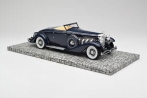 Duesenberg SJN Convertible Coupe Midnight Blue Minichamps 1:18 107150332 Fém – 4. kép a 6-ből