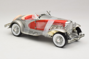 Duesenberg SJ Clark Gable's Car Ezüst Piros ERTL 1:18 7962 Fém – 4. kép a 6-ből