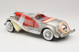 Duesenberg SJ Clark Gable's Car Ezüst Piros ERTL 1:18 7962 Fém – 5. kép a 6-ből