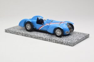 Ecurie Bleue Delahaye Type 145 V12 R. Dreyfus Coupe du Million Montlhery 1937 Minichamps 1:18 107116100 Fém – 4. kép a 6-ből
