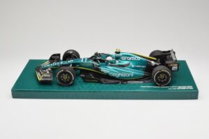 Aston Martin AMR22 #5 S. Vettel Last Race Abu Dhabi GP 2022 Minichamps 1:18 147222205 Gyanta