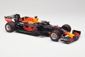 Aston Martin Red Bull Racing RB15 #33 M. Verstappen F1 2019 Minichamps 1:18 110190033 Fém – 4. kép a 7-ből