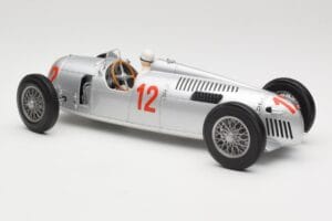 Auto Union Type C #12 H. Stuck Hungarian GP Budapest 1936 Minichamps 1:18 155361012 Fém – 5. kép a 6-ből