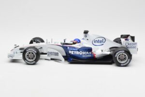 BMW Sauber F1.06 #17 J. Villeneuve F1 2006 Minichamps 1:18 100060017 Fém – 3. kép a 6-ből