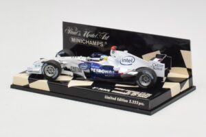 BMW Sauber F1.06 #10 N. Heidfeld Hungarian GP 3rd Place 2006 Minichamps 1:43 400060116 Fém – 3. kép a 5-ből