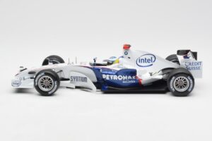 BMW Sauber F1.06 #16 N. Heidfeld F1 2006 Minichamps 1:18 100060016 Fém – 3. kép a 6-ből