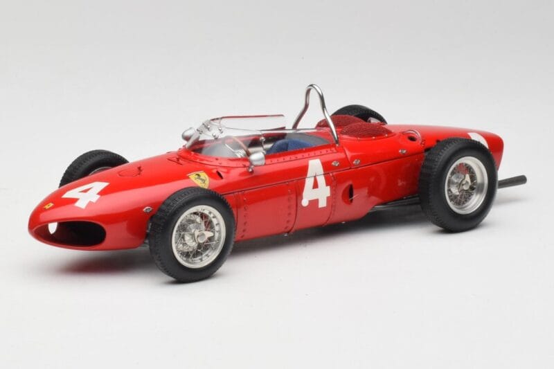 Ferrari 156 Sharknose P. Hill / W. von Trips Belgian GP 1961 CMC 1:18 M-070 Fém