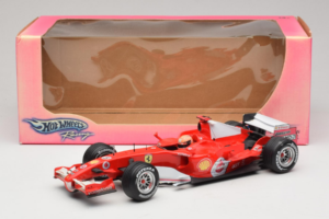 Ferrari 248 F1 #5 M. Schumacher German GP Hockenheimring 2006 Hot Wheels 1:18 J2887 Fém – 6. kép a 6-ből