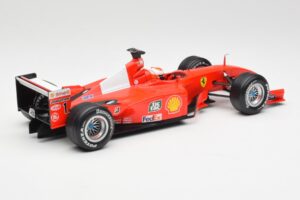 Ferrari F2001 #1 M. Schumacher F1 World Champion 2001 Piros Hot Wheels 1:18 50202 Fém – 2. kép a 6-ből