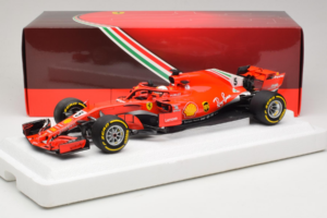 Ferrari SF71-H #5 S. Vettel Australian GP Winner 2018 BBR 1:18 BBR181805 Fém – 7. kép a 7-ből