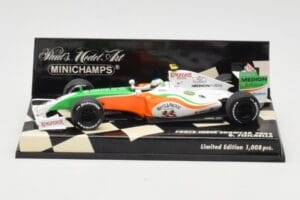 Force India Mercedes VJM02 #21 G. Fisichella Showcar 2009 Minichamps 1:43 400090091 Fém