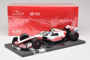Haas VF-22 #47 M. Schumacher Brazilian GP 2022 Minichamps 1:18 117222147 Gyanta – 7. kép a 7-ből