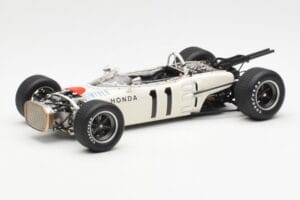 Honda RA272 #11 R. Ginther Mexican Grand Prix 1965 AUTOart 1:18 86597 Fém – 2. kép a 8-ből