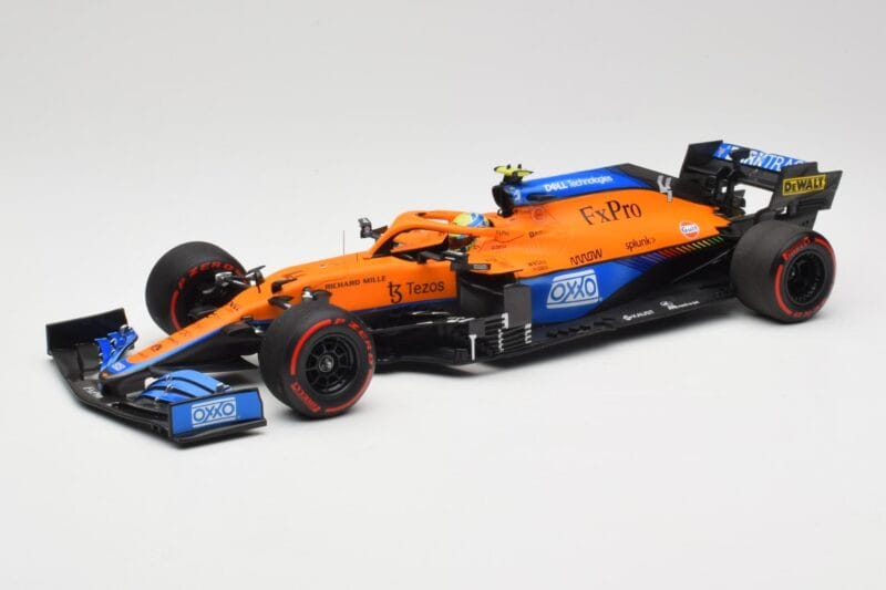 McLaren MCL35M #4 L. Norris Pole Position Russian GP 2021 Minichamps 1:18 530213404 Fém