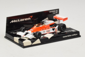 McLaren M26 Ford J. Hunt F1 1977 Minichamps 1:43 530774301 Fém – 2. kép a 5-ből