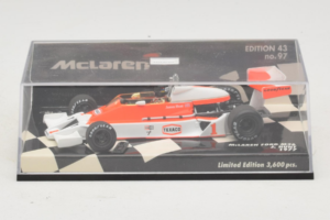 McLaren M26 Ford J. Hunt F1 1977 Minichamps 1:43 530774301 Fém – 5. kép a 5-ből
