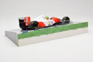 McLaren Ford MP4/8 #8 A. Senna Winner Australian GP 1993 Minichamps 1:18 543933838 Fém – 3. kép a 7-ből