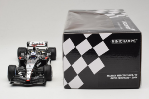 McLaren MP4/19 Mercedes D. Coulthard F1 2004 Minichamps 1:18 530041805 Fém – 6. kép a 7-ből