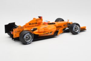 McLaren Mercedes MP4-20 G. Paffett F1 Test Car 2006 Minichamps 1:18 B66962342 Fém – 2. kép a 6-ből