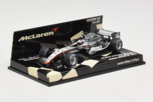 McLaren MP4-20 Mercedes #10 J.P. Montoya British GP Winner F1 2005 Minichamps 1:43 530054320 Fém – 2. kép a 5-ből