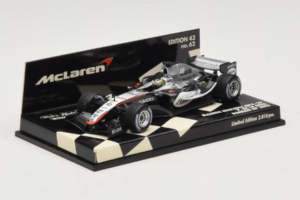 McLaren MP4-20 Mercedes P. de la Rosa F1 2005 Minichamps 1:43 530054315 Fém – 2. kép a 5-ből