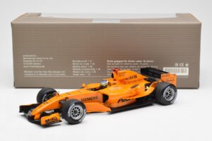 McLaren Mercedes MP4-20 P. de la Rosa F1 Test Car 2005 Minichamps 1:18 B66962343 Fém – 6. kép a 6-ből