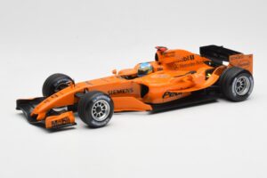 McLaren Mercedes MP4-20 P. de la Rosa F1 Test Car 2006 Minichamps 1:18 PEDRO001 Fém