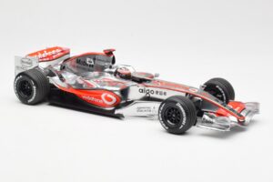 McLaren MP4-21 Mercedes #4 J-P. Montoya Showcar 2006 Minichamps 1:18 MONTOYA002 Fém – 4. kép a 6-ből
