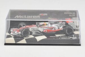 McLaren Mercedes MP4-22 #2 L. Hamilton Race Car 2007 Minichamps 1:43 530074302 Fém – 5. kép a 5-ből