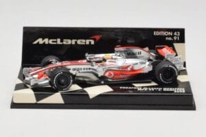 McLaren Mercedes MP4-23 #22 L. Hamilton Race Car 2008 Minichamps 1:43 530084322 Fém