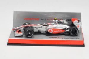 McLaren Mercedes MP4-24 #2 H. Kovalainen Race Car 2009 Minichamps 1:43 503094302 Fém