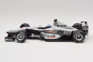 McLaren MP4-15 #2 D. Coulthard F1 2000 Minichamps 1:18 B66962118 Fém – 3. kép a 6-ből