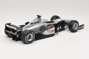 McLaren MP4-15 #1 M. Hakkinen F1 2000 Minichamps 1:18 B66962117 Fém – 2. kép a 6-ből