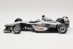 McLaren MP4-15 #1 M. Hakkinen F1 2000 Minichamps 1:18 B66962117 Fém – 3. kép a 6-ből