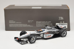 McLaren MP4-15 #1 M. Hakkinen F1 2000 Minichamps 1:18 B66962117 Fém – 6. kép a 6-ből